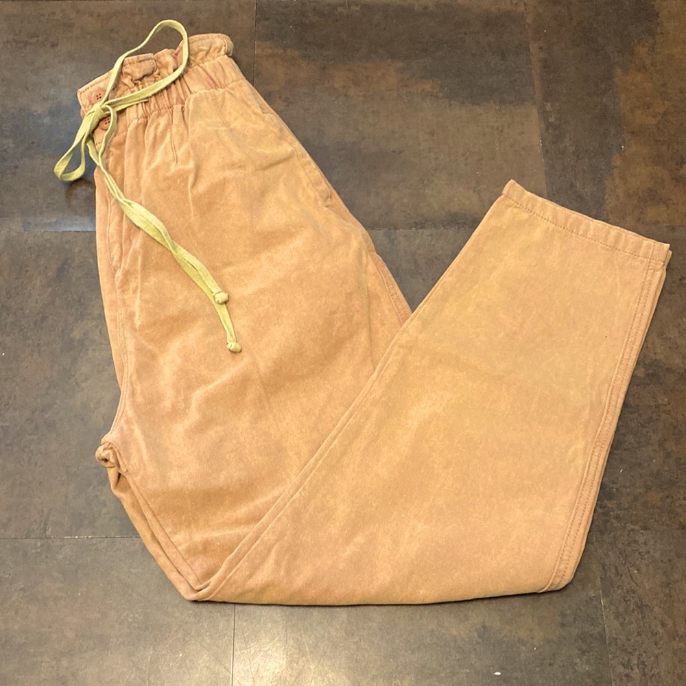 Aaron & Amber high waist paper bag carrot barrel leg pants size medium